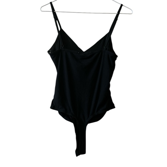 BNWT Revamped Black Ruched Bodysuit - Size Medium - Picture 2 of 4